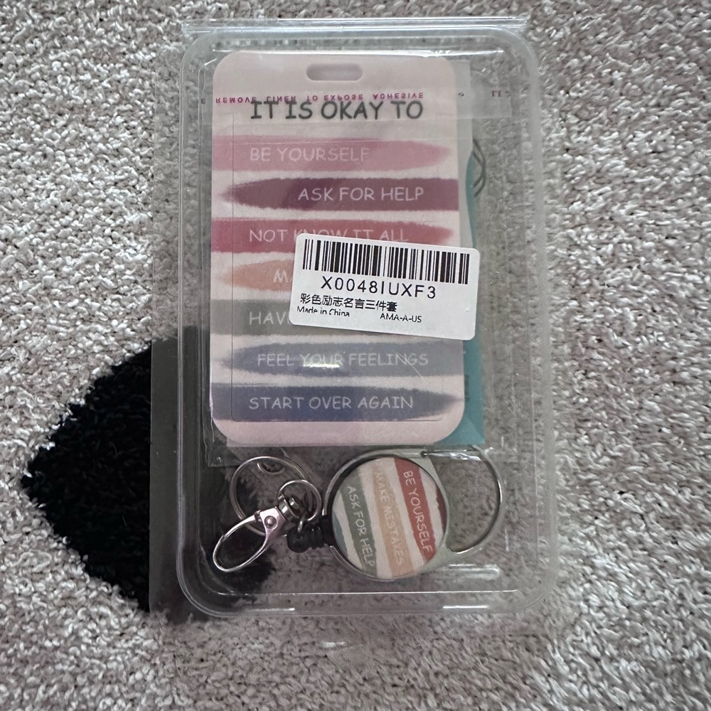 Nursing badge/reel - ID holder